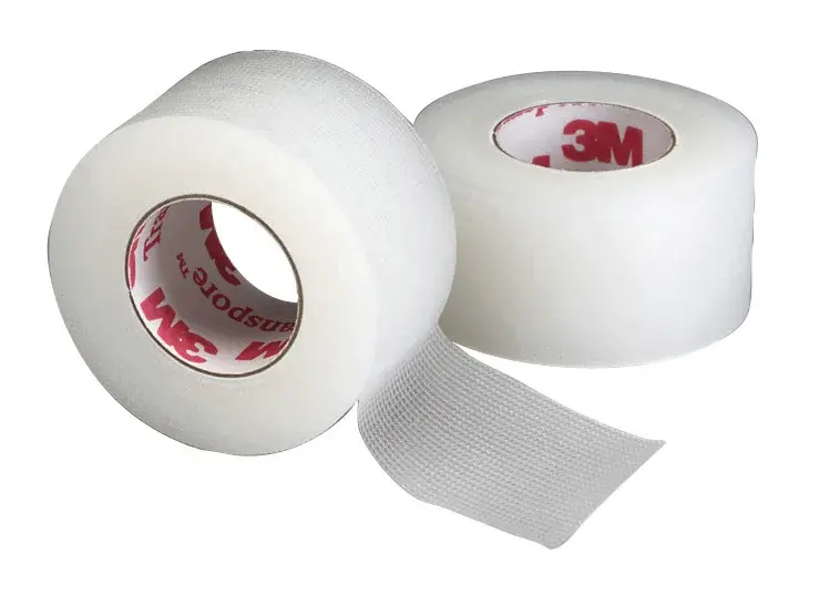 Sparadrap plastique microperforé 3M Transpore